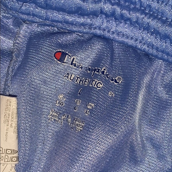 Athletic shorts - Picture 3 of 3